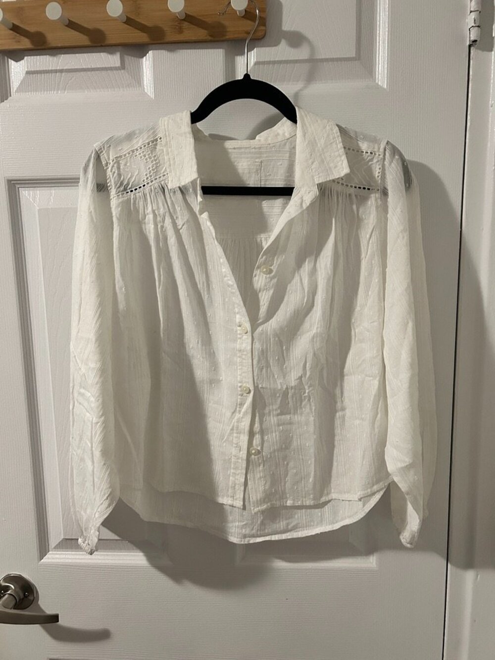 American Eagle Balloon-Sleeve Button-Up Shirt
